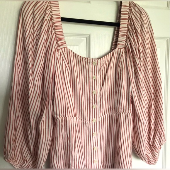 Cabi Carnival Top - Picture 2 of 8